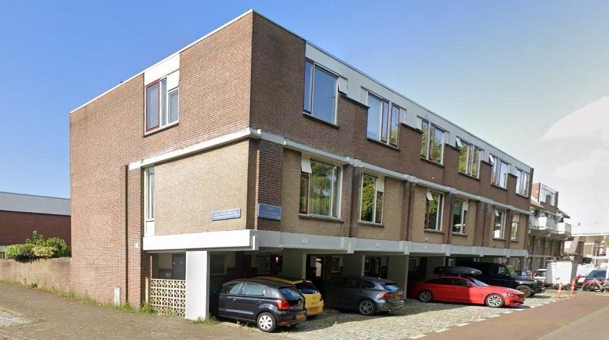 Albert Schweitzerlaan 243, Den Haag