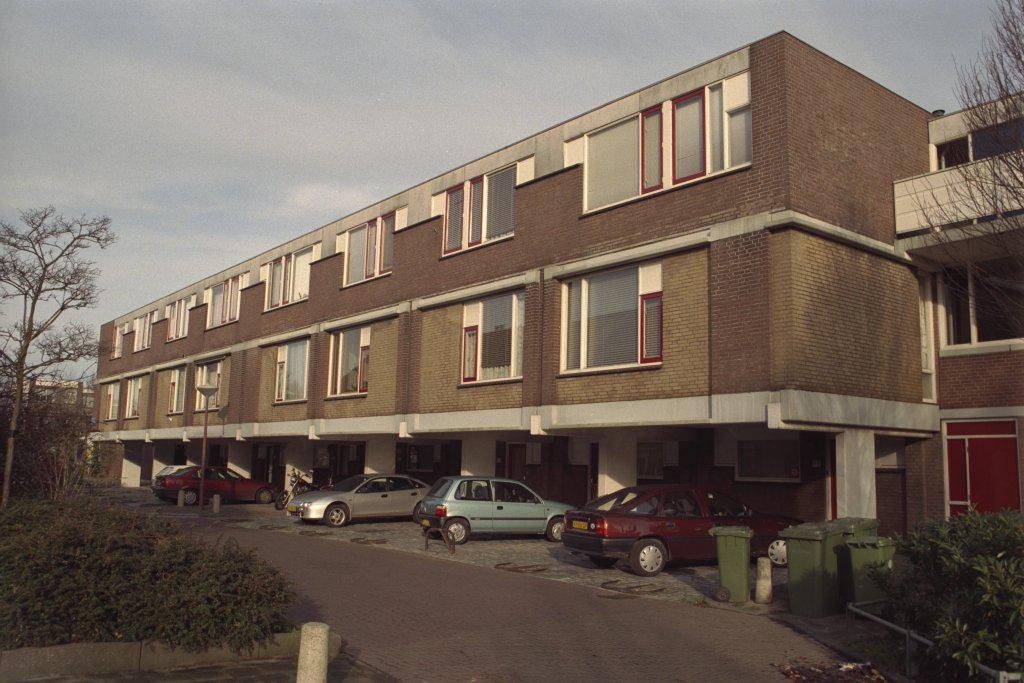 Foto 1 van Albert Schweitzerlaan 243 in Den Haag