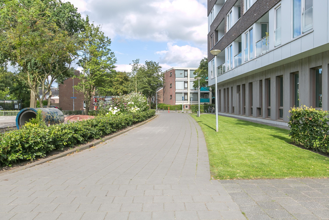 Foto 1 van Beethovenlaan 5-4 in Groningen