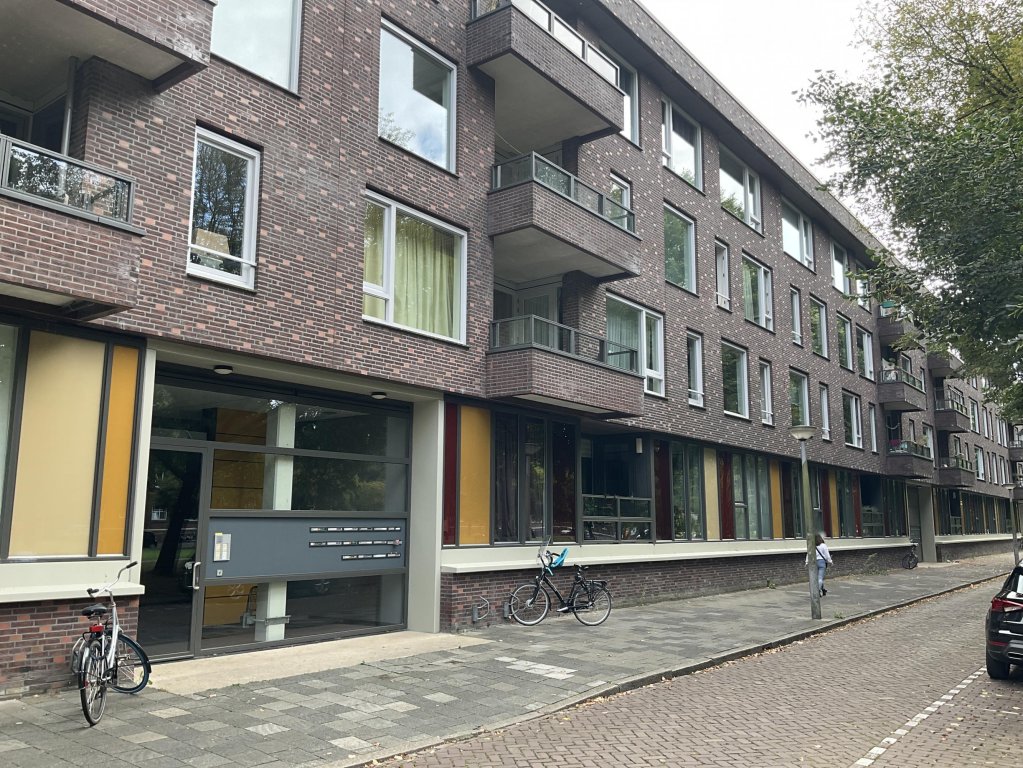 Paramaribostraat 79, Groningen