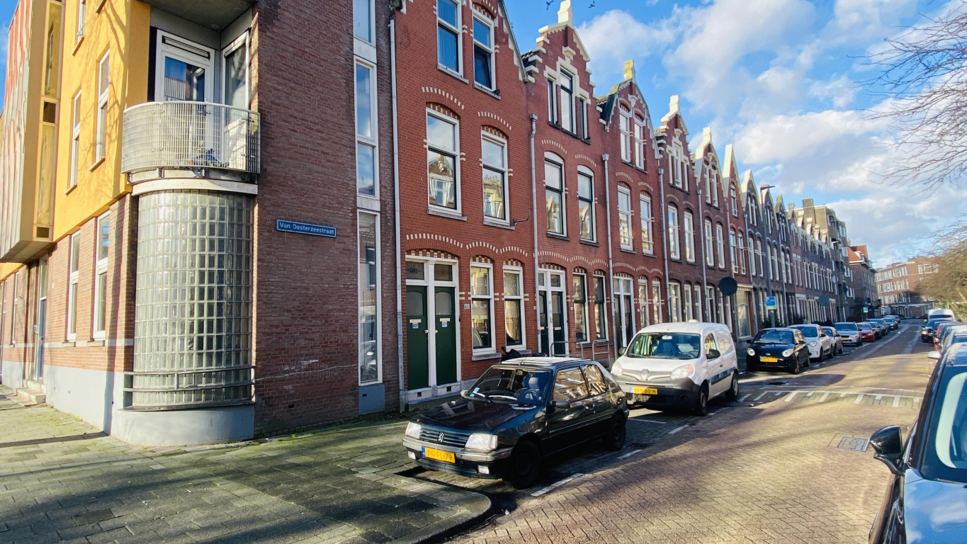 Foto 1 van Van Oosterzeestraat 43-b in Rotterdam