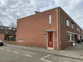 Platte Drogedijk 89 in Hoogvliet Rotterdam