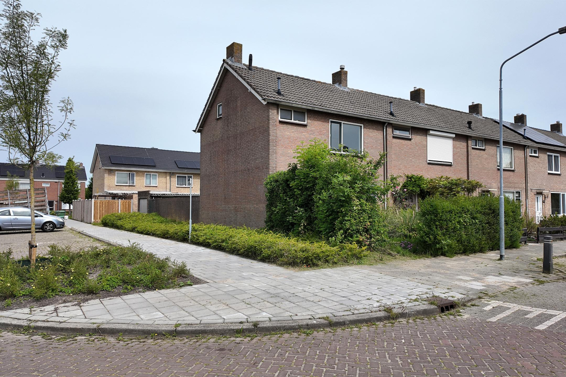 Foto 46 van Jan van Glymesstraat 17 in Fijnaart
