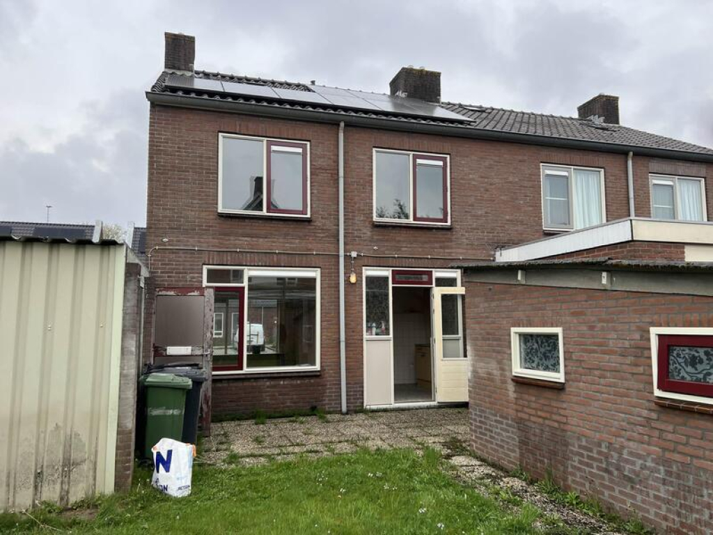 Foto 2 van Kampstraat 20 in Maasbommel
