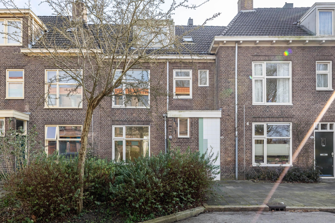 Foto 1 van Louise Henriettestraat 48 in Groningen
