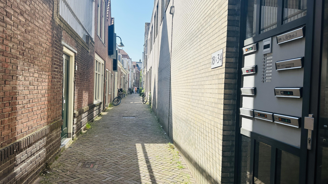 Foto 1 van Clarenstraat 32 in Delft