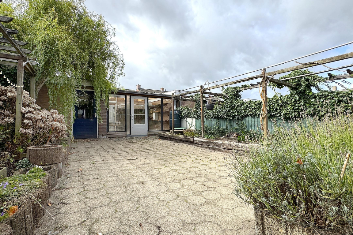 Foto 44 van Houtmolen 12 in Dinteloord