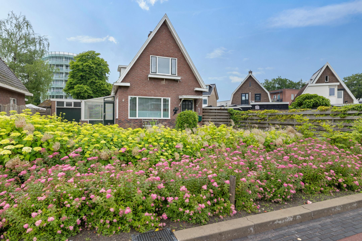 Foto 1 van Zuiderstraat 1 in Emmen