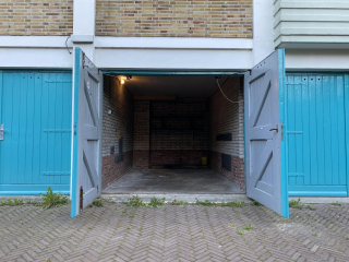 Florakade 14 in Groningen