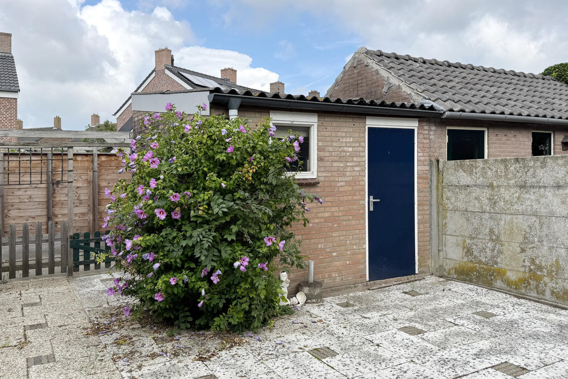 Foto 38 van Beatrijsweg 23 in Klundert