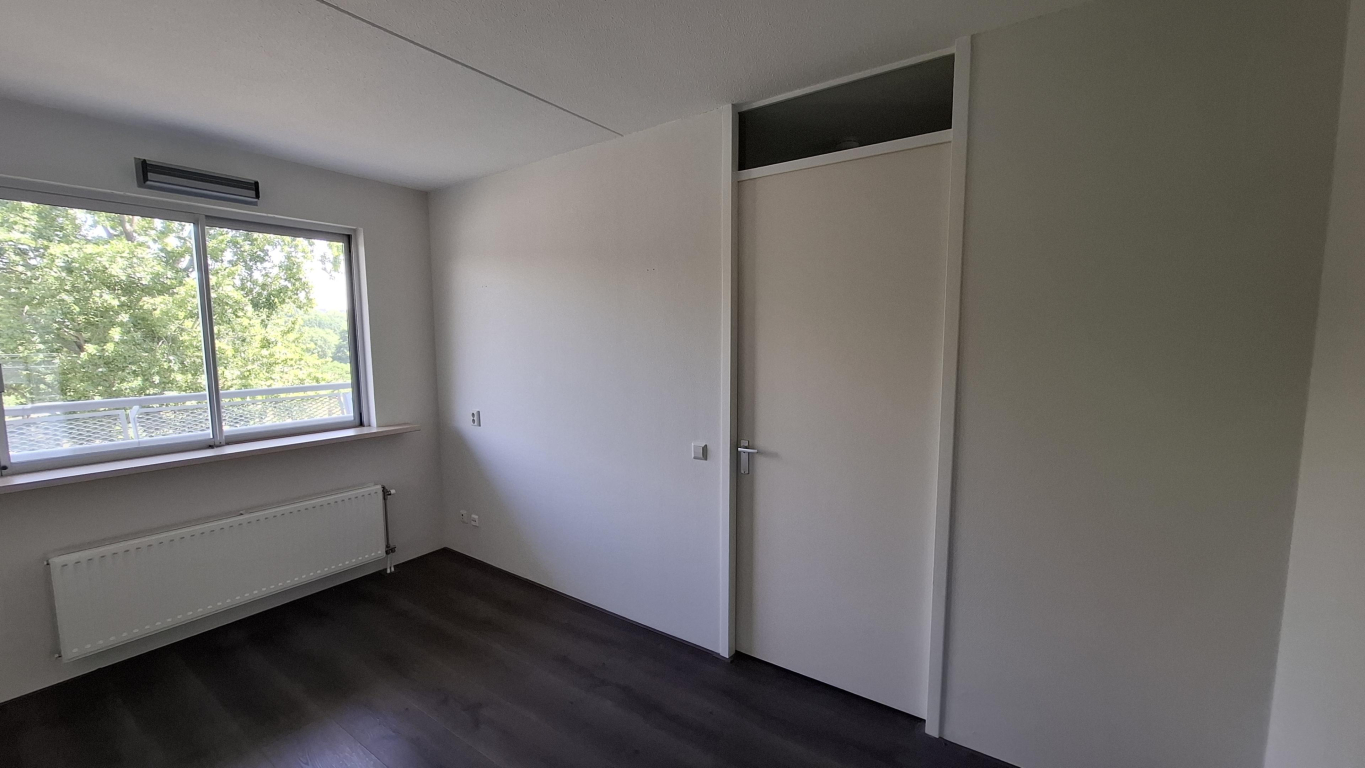 Foto 7 van Digna Johannaweg 183 in Hoogvliet Rotterdam