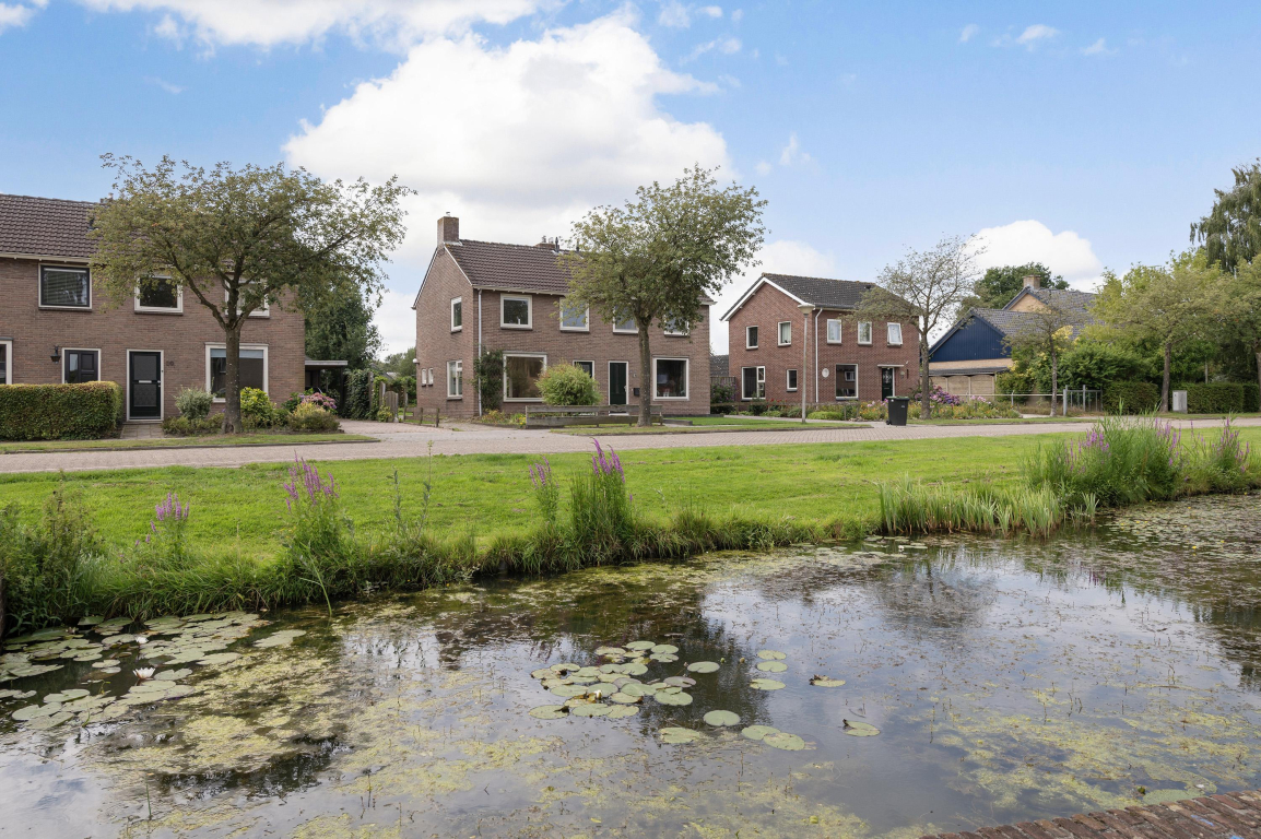 Foto 1 van Burgemeester De la Saussaye Briëtweg 28 in de Wijk