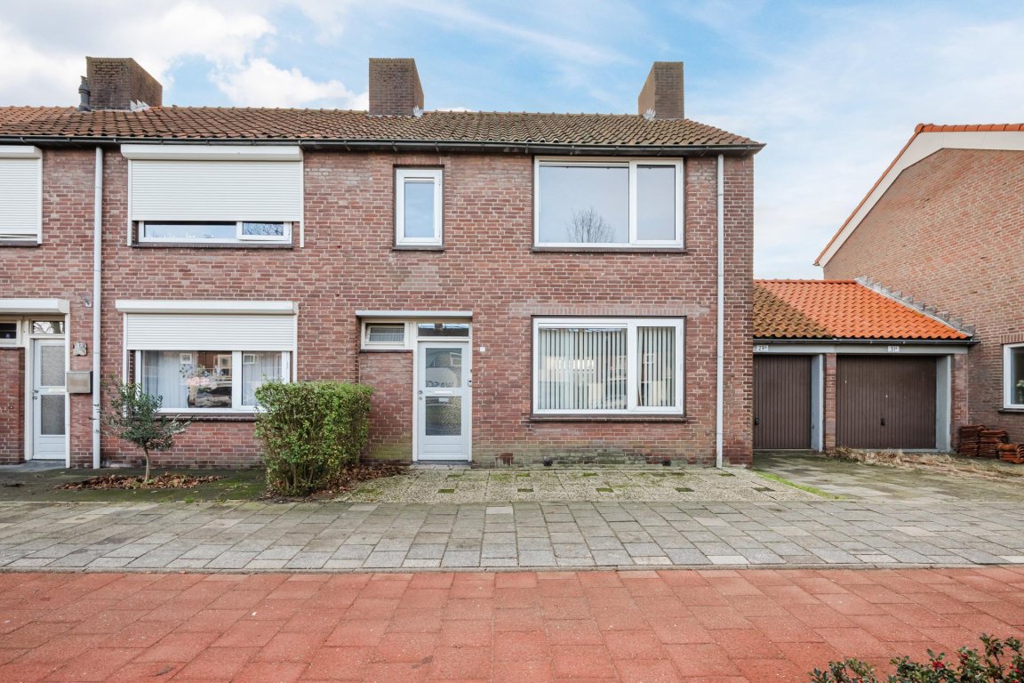 Foto 2 van Nassaulaan 29 in Rijen