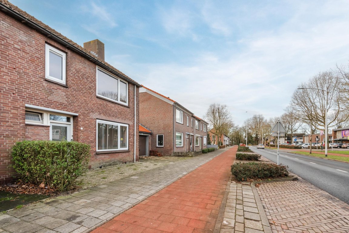 Foto 41 van Nassaulaan 29 in Rijen