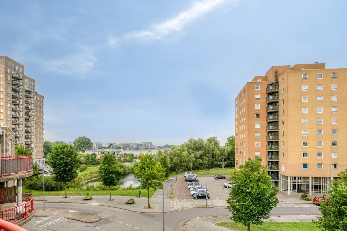 Foto 26 van Drinkwaterweg 304 in Rotterdam