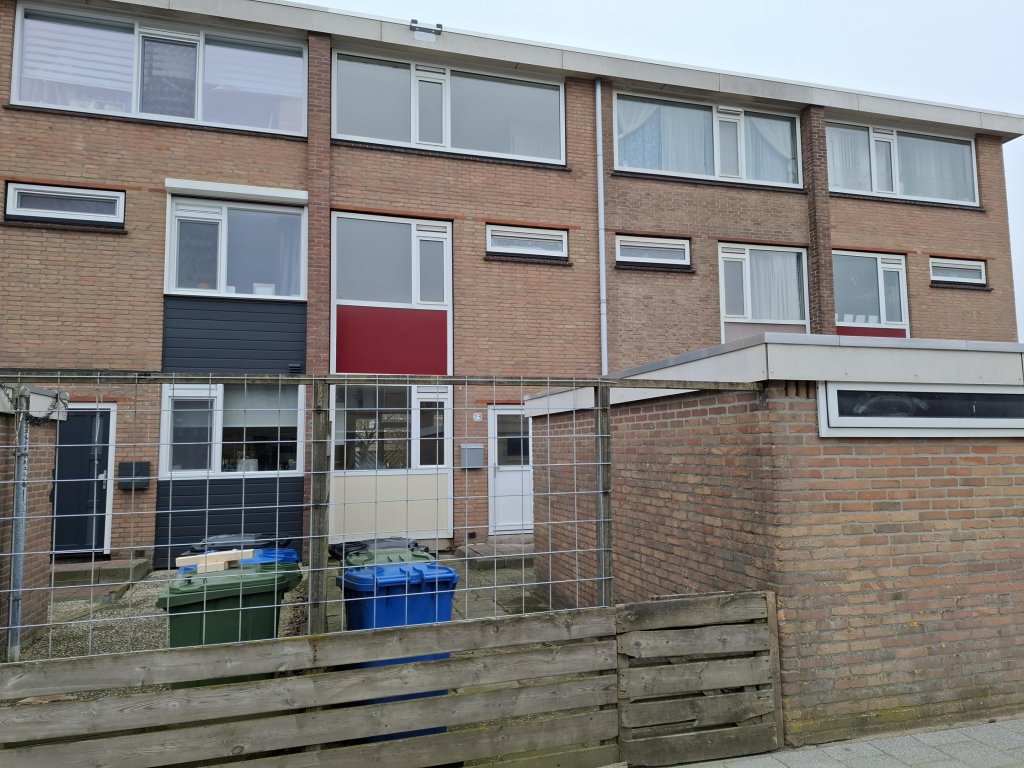 Foto 1 van Van Zyll de Jongstraat 23 in Pernis Rotterdam