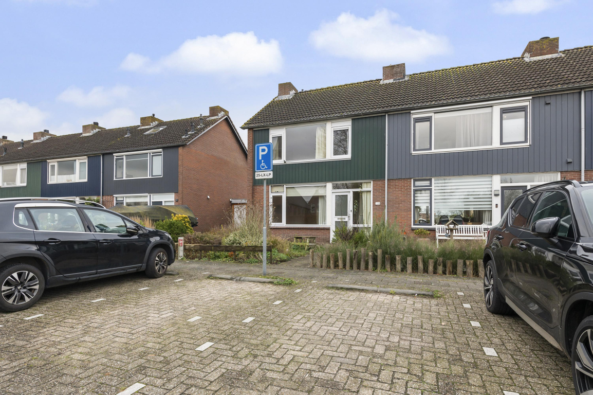 Foto 1 van Laan van Niftarlake 111 in Tienhoven