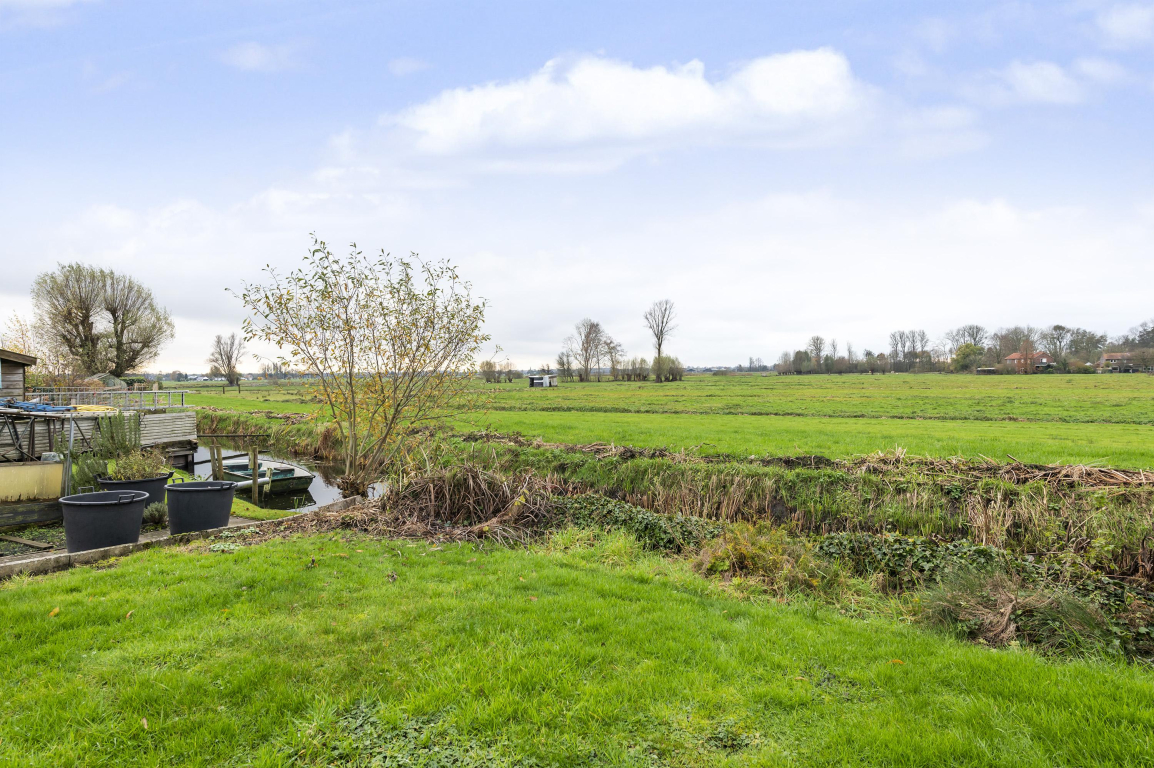 Foto 23 van Laan van Niftarlake 111 in Tienhoven