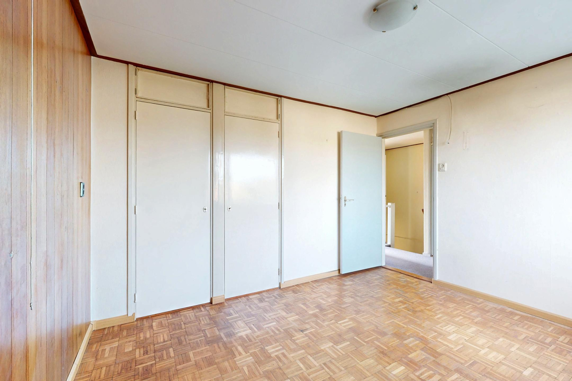 Foto 28 van Kortenaerstraat 18 in Dinteloord