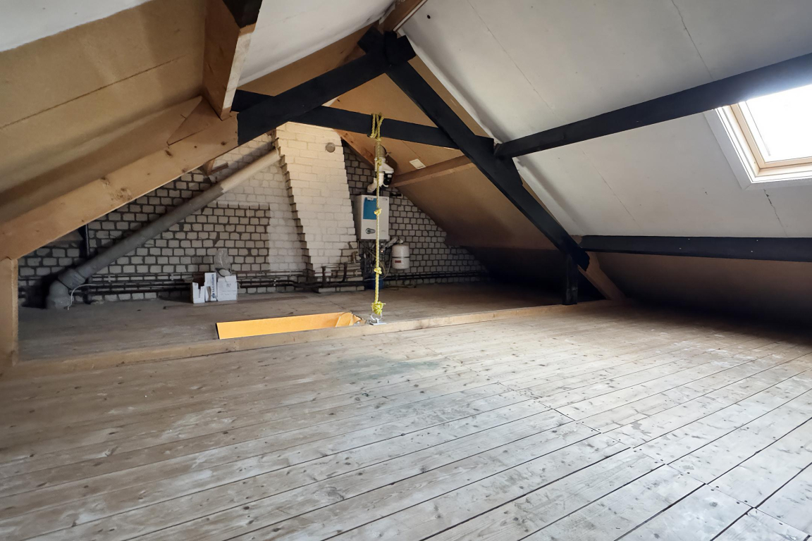 Foto 40 van Kortenaerstraat 18 in Dinteloord