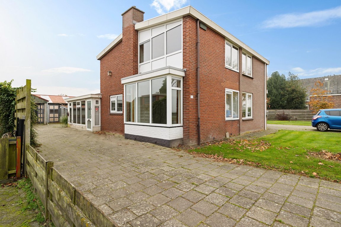 Foto 22 van Kanaal B ZZ 165-I in Emmer-Compascuum