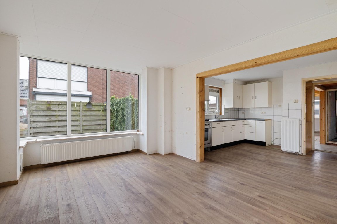 Foto 5 van Kanaal B ZZ 165-I in Emmer-Compascuum