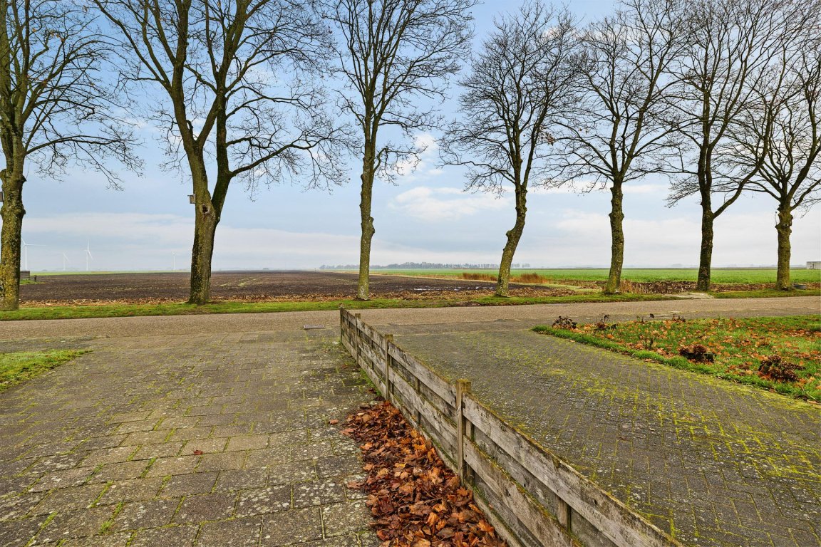 Foto 24 van Kanaal B ZZ 165-I in Emmer-Compascuum