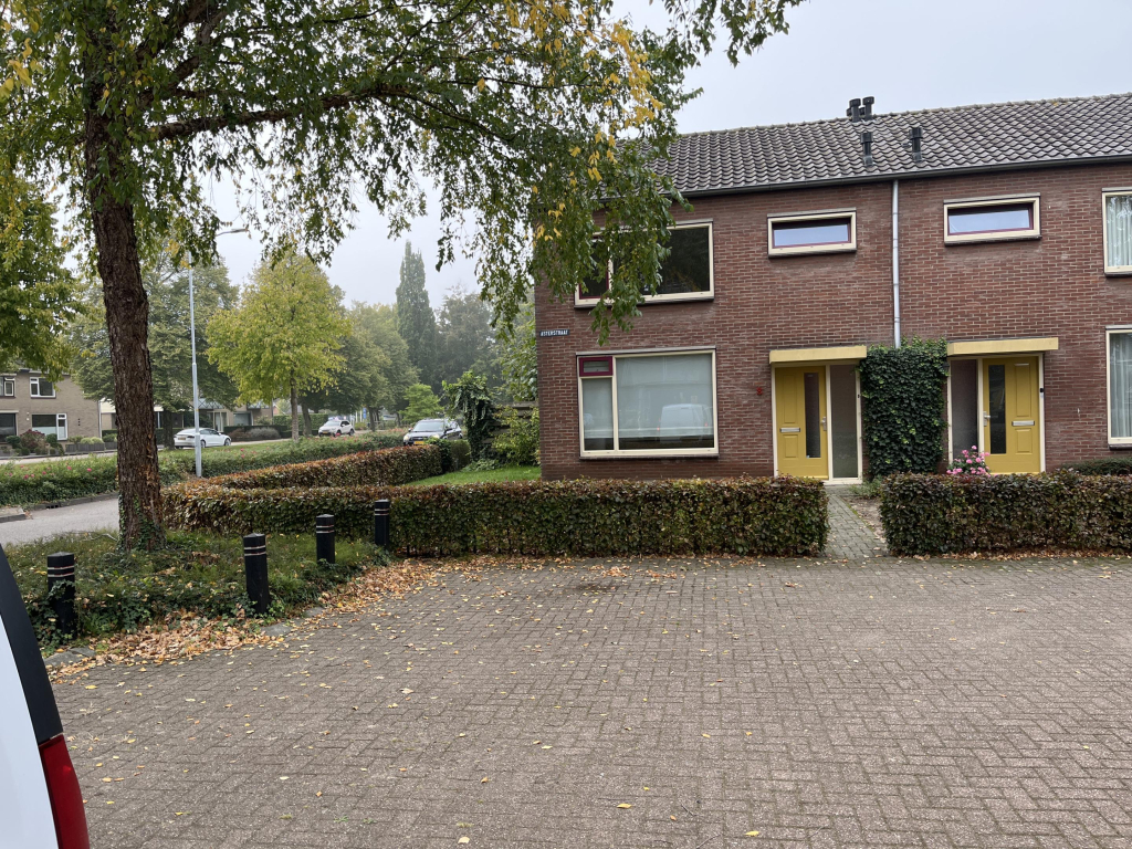 Foto 1 van Asterstraat 8 in Beneden-Leeuwen