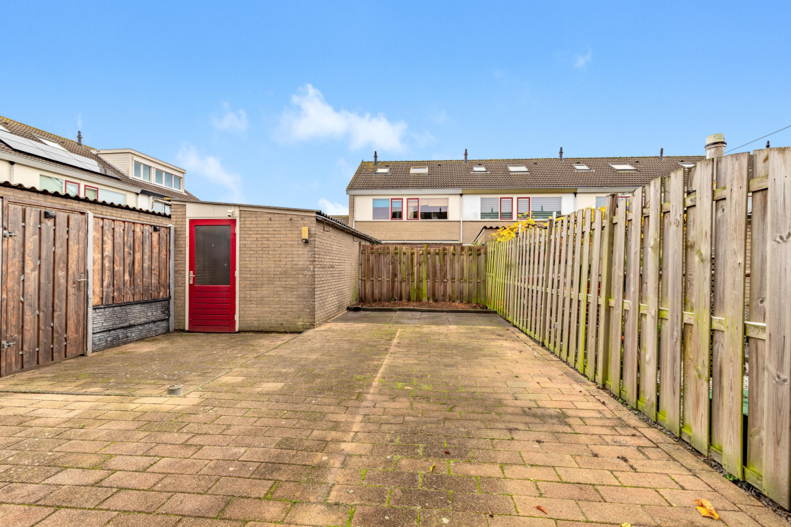 Foto 26 van Amerstraat 2 in Beverwijk