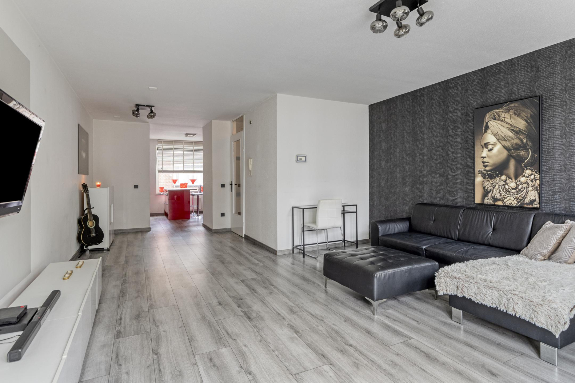 Foto 10 van Moerkerkestraat 135-B in Rotterdam