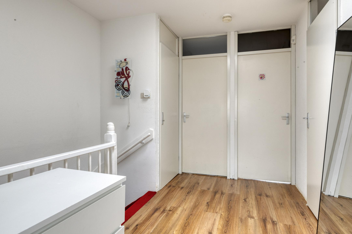 Foto 20 van Moerkerkestraat 135-B in Rotterdam