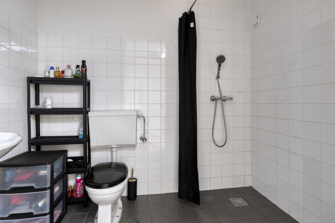 Foto 23 van Moerkerkestraat 135-B in Rotterdam