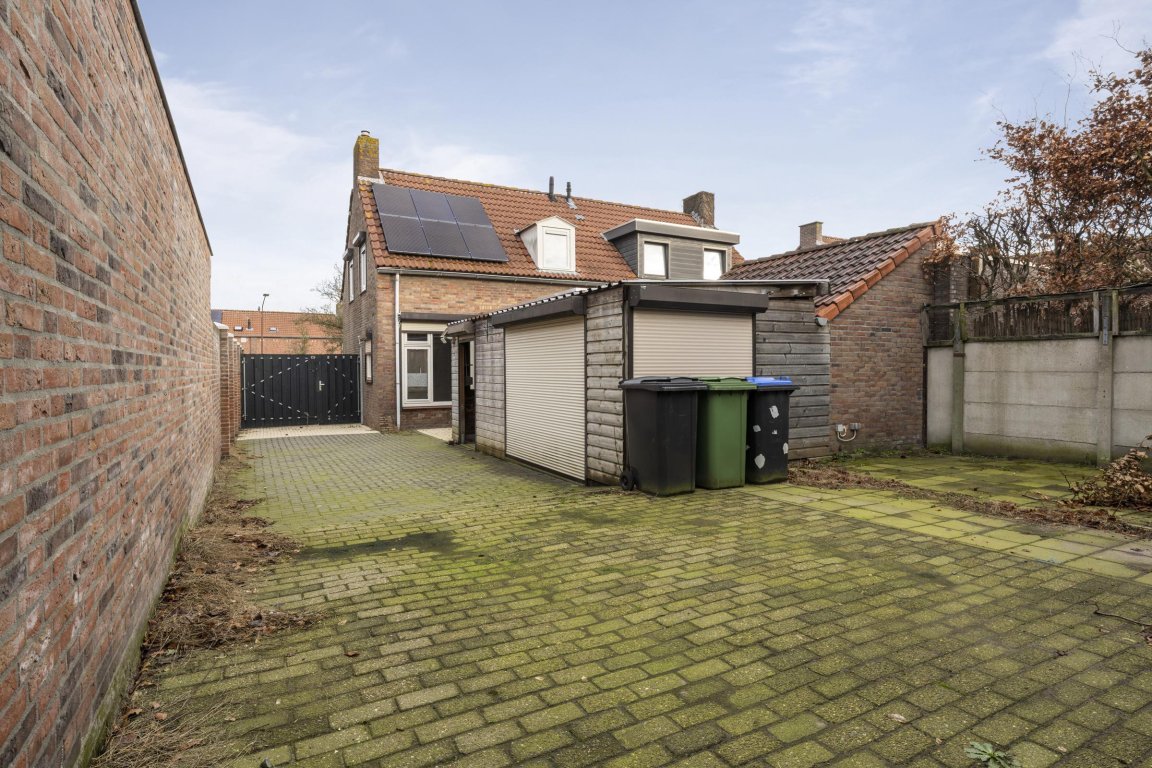 Foto 28 van Julianastraat 22 in Hoeven