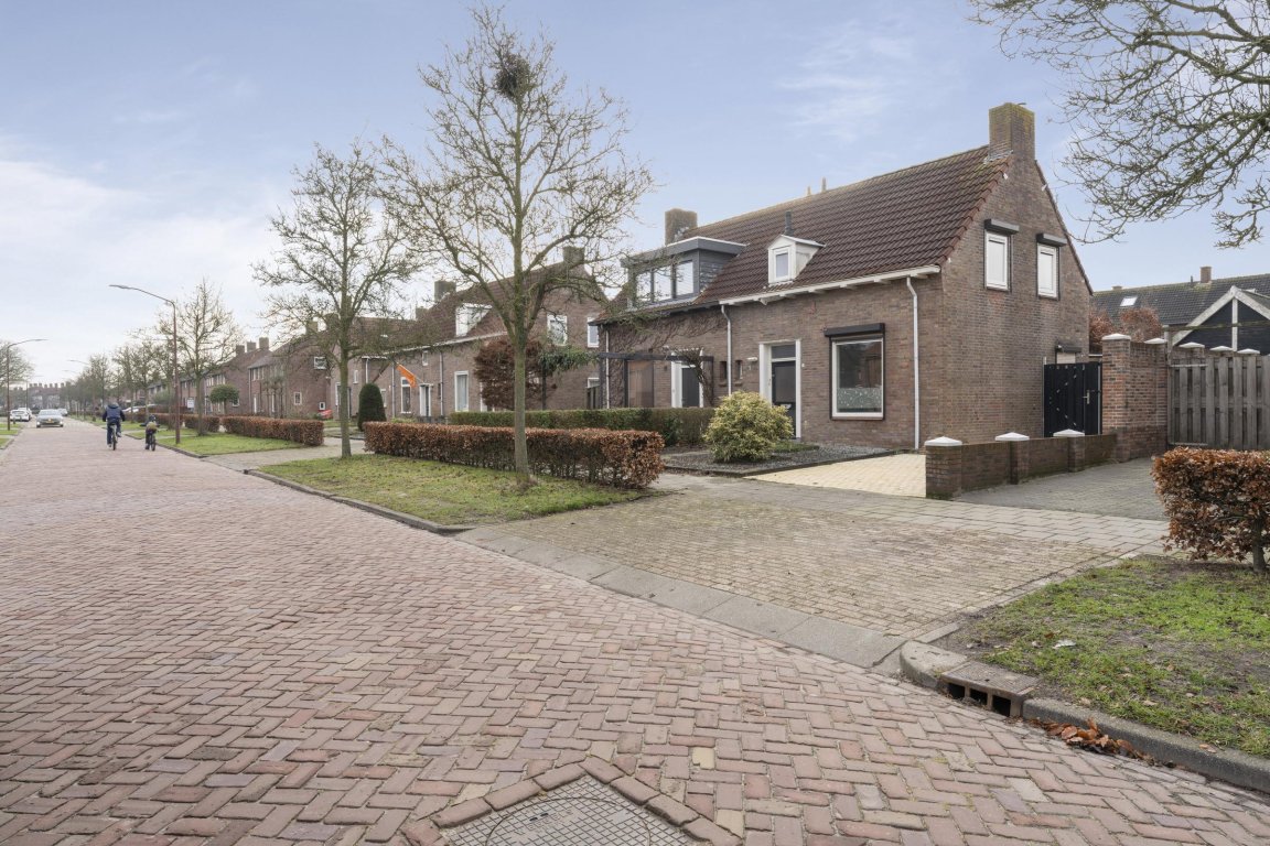 Foto 29 van Julianastraat 22 in Hoeven