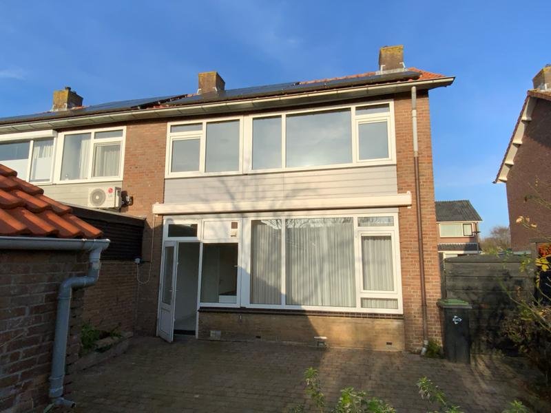 Foto 1 van Fintstraat 14 in Brakel