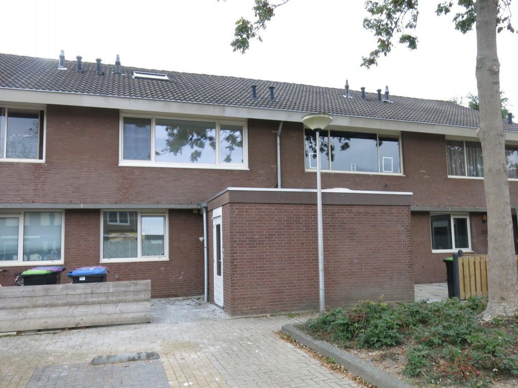 Foto 21 van Snoekenveen 216 in Spijkenisse