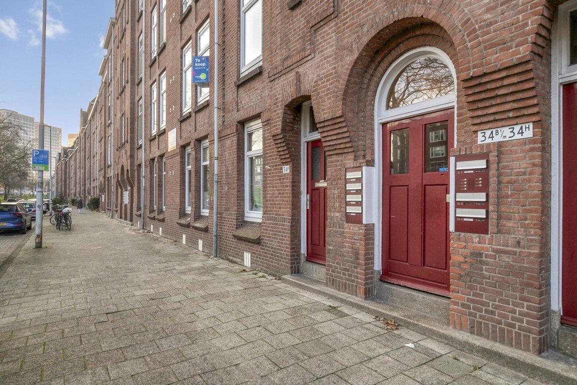 Foto 1 van Mathenesserdijk 34-B in Rotterdam