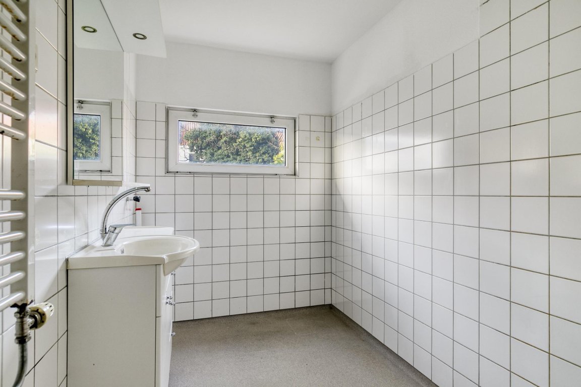 Foto 8 van Mathenesserdijk 34-B in Rotterdam