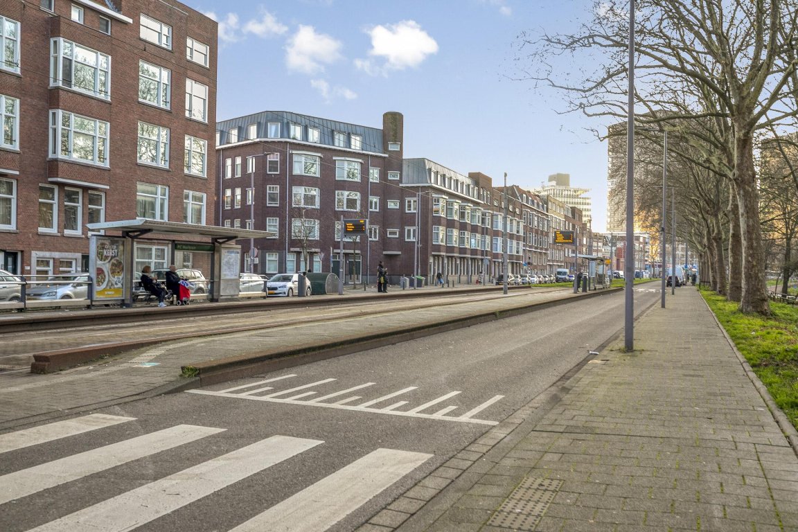 Foto 24 van Mathenesserdijk 34-B in Rotterdam