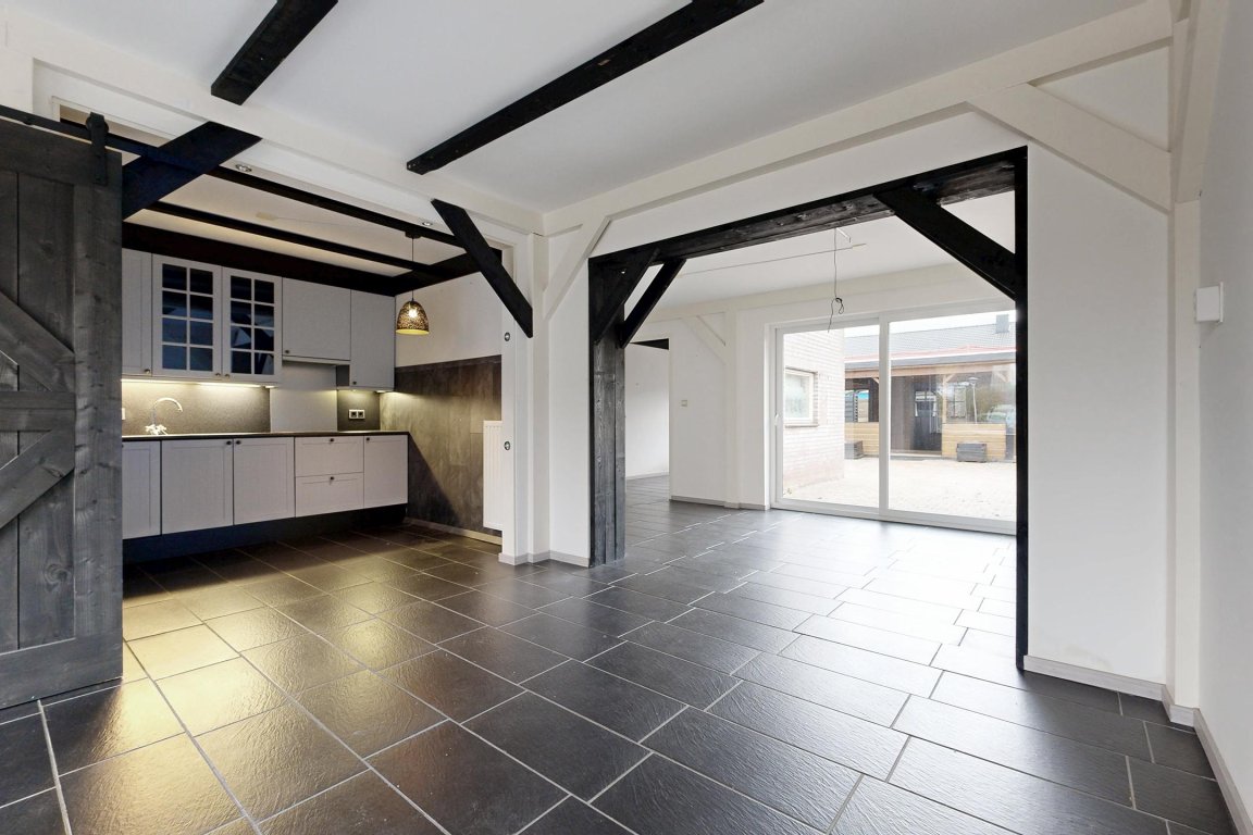 Foto 15 van Europastraat 9 in Dinteloord