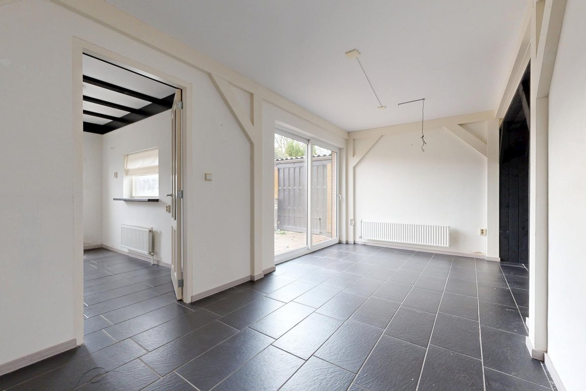 Foto 25 van Europastraat 9 in Dinteloord