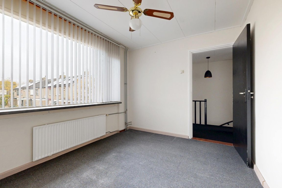 Foto 38 van Europastraat 9 in Dinteloord