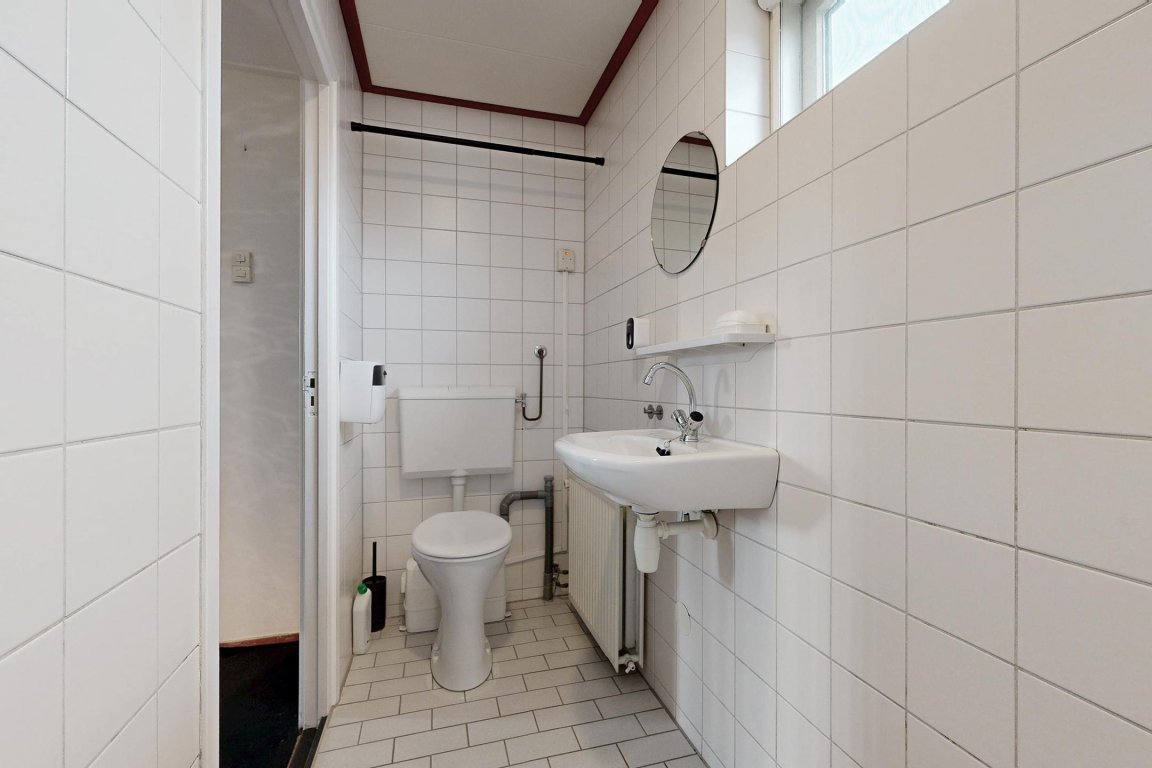 Foto 41 van Europastraat 9 in Dinteloord