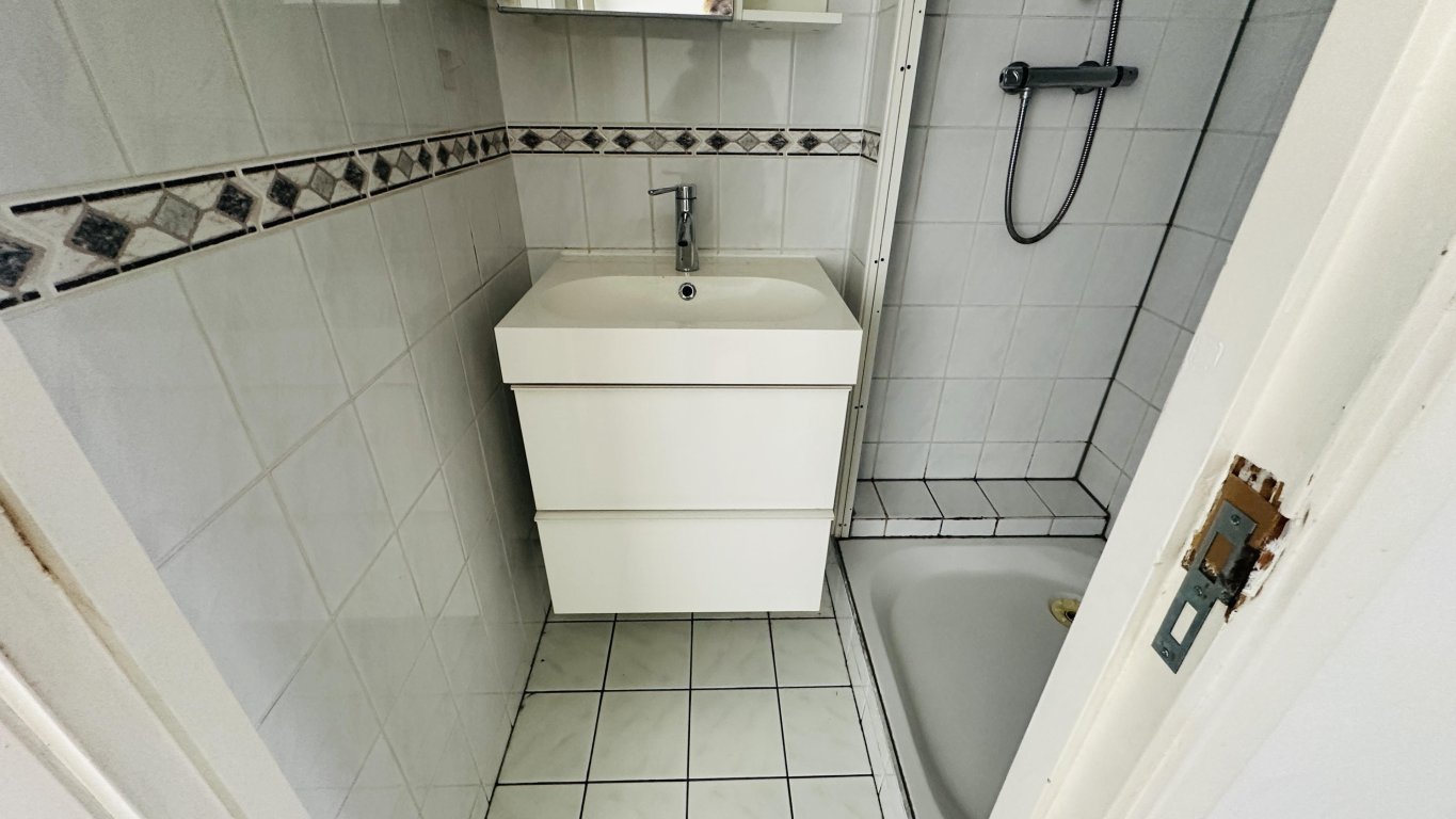 Foto 10 van Rilland Bathstraat 92 in Rotterdam