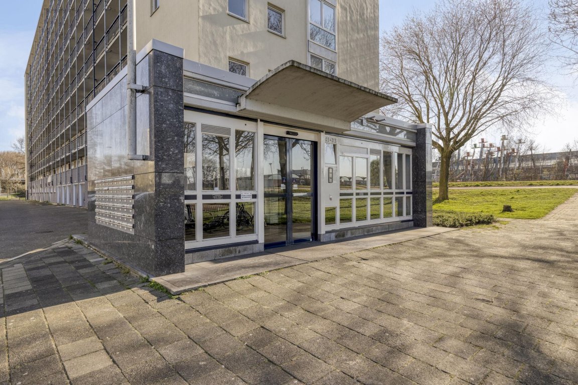 Foto 2 van Van Adrichemweg 177 in Rotterdam