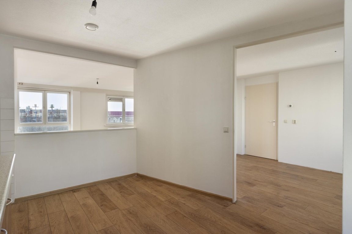 Foto 15 van Van Adrichemweg 177 in Rotterdam