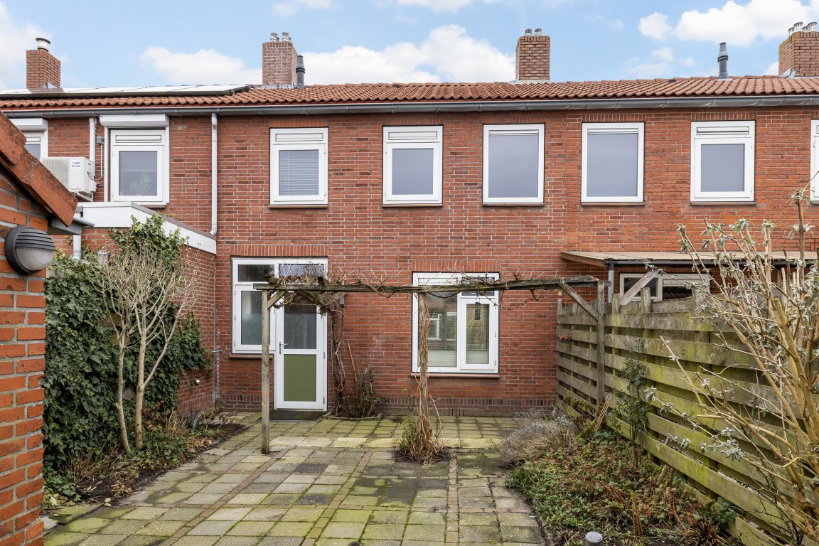 Foto 13 van M.A. de Ruyterlaan 96 in Winschoten