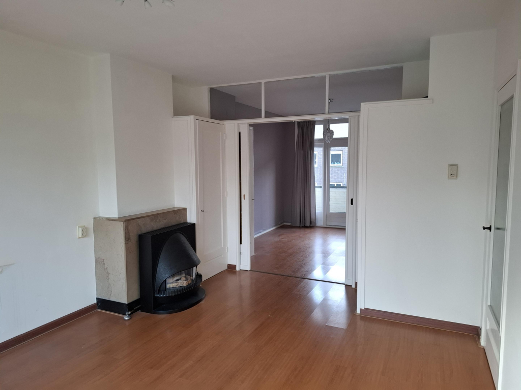 Foto 1 van Dorpsweg 145-B in Rotterdam