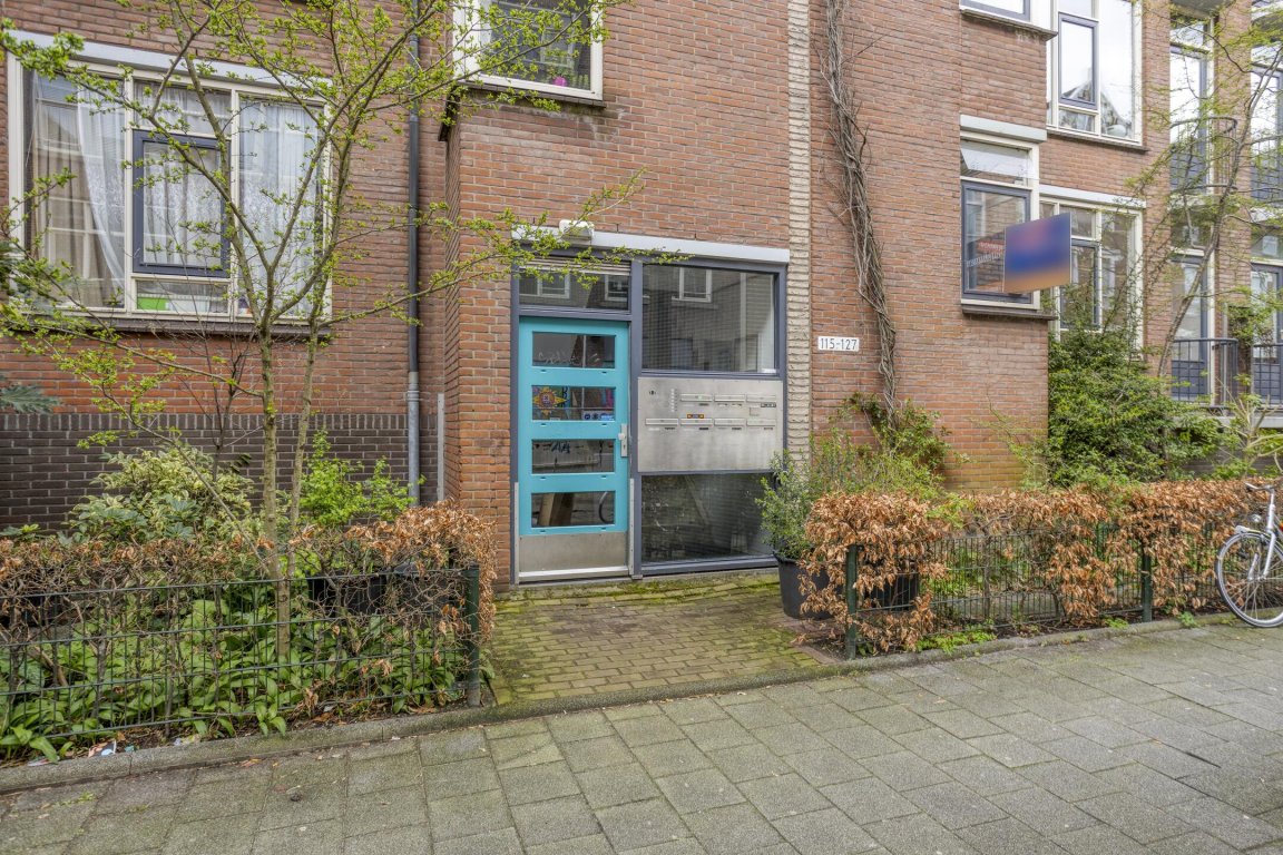 Foto 1 van Bloemkwekersstraat 127 in Rotterdam