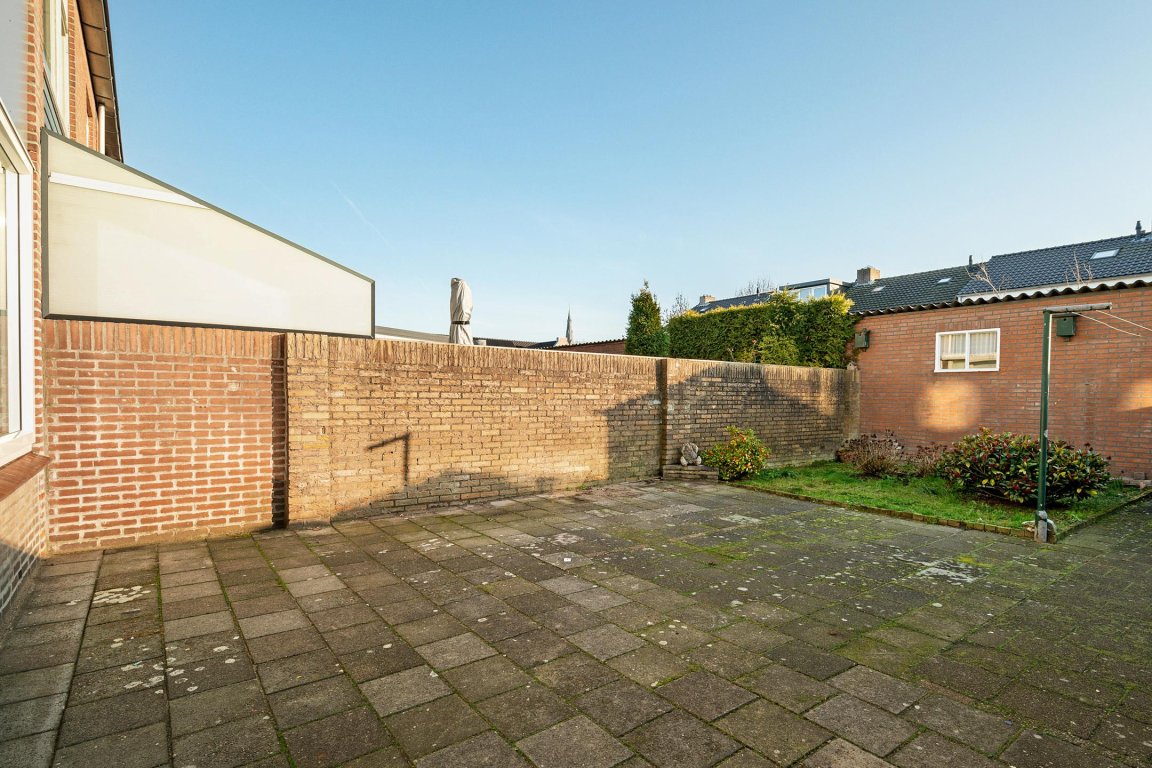 Foto 25 van Heistraat 27 in Rijen